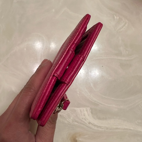 Kate Spade ♠️ Wallet - Picture 7 of 8